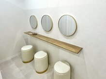 アルーマ アイ(allma.eye)/ドレッサー完備★