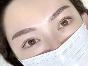 ヴィレッツ 古町(22+2 V1Let,s)の写真/【“傷ませない”を前提にしたまつ毛パーマ】オリジナル4種の高濃度トリートメントでダメージを徹底補修◎