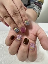 イーアンドイー(e&e)/チェックネイル