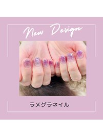 ラメグラデションネイル