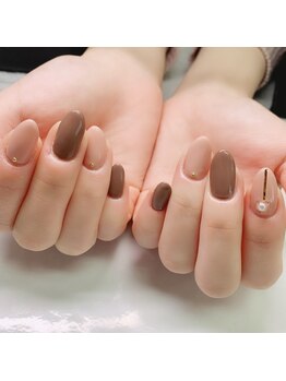 アンドクラッシィ(&classy.)/秋冬ネイルデザイン