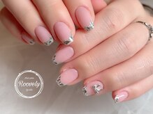 ルブリー(roovely)/ガラスフレンチネイル