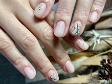 アット(Att)/スネーク柄アート