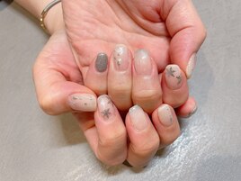 キラキラネイル/雪の結晶/乳白色