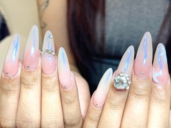 ヴィーナスネイル(Venus Nail)/チップ持ち込みデザイン