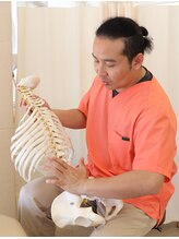 須磨あい鍼灸整骨院/猫背姿勢改善骨盤矯正・背骨調整