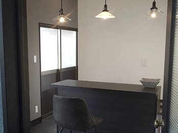 ヴォイス インサイド ニーイチゴーイチ(Voice inside2151)/着飾らない大人の空間