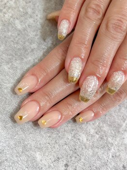 テラス(TERRACE)/アシンメトリーネイル