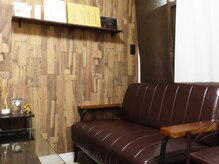 サンクエール 代官山鍼灸院(CINQ AILES)/待合室＆カウンセリングルーム