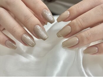 ムーンネイル(moon nail)の写真/爪の状態に合わせた施術で自然な仕上がりへ.*"moon nail"は持ちと仕上がりにこだわったサロンです♪