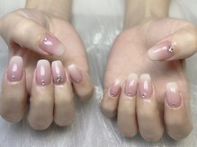 カナネイル(KANA.nail)/ベビーブーマーにストーン大人気