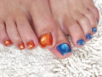 ドット シー 神戸三宮(dot c)の写真/【春満喫期間限定☆お得なクーポンあり】300色以上のカラー/マグネット・オーロラで、うる艶な足元美人♪