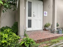 SALON　IVY.【サロン アイビー】の雰囲気（こちらが目印です）