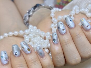 クイーンズネイルサロン(Queen's nail salon)/
