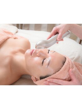 ホウレイ線・たるみ改善！予防ケア