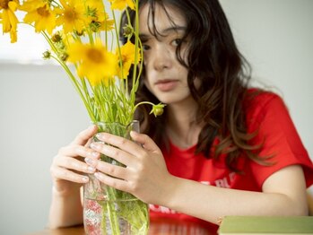デン(den)の写真/【あなただけのこだわりネイルを】ショートネイルで可愛い指先に。短い爪にも合うデザインをご提案◎