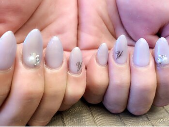 プラハネイル(+HER 美甲)/先端ラメライン