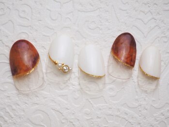 ネイルサロン ブランシュール(Nail Salon Blancheur)/【大人べっこうフレンチ】