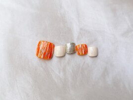 塗りかけストライプネイル