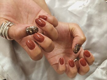 ターンネイルスタジオ 中央林間(TURN nail studio)/ワンカラー×1本アート♪