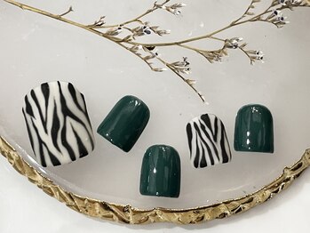 ネイルサロンアンドスクール ブロッサ(BLOSSA)/定額コース¥7700