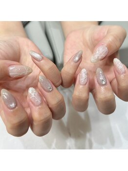 ニュアンスネイル/白ネイル