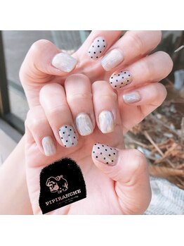 ピピランチェ(PIPIRANCHE)/ドットネイル
