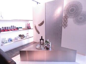 ビアラ(VIALA)/店販コーナー