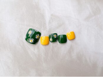 手がきフラワーネイル