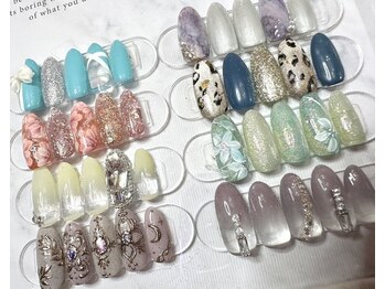 アイリーネイル(ailly nail)の写真/【カラー2000色以上★】豊富なカラーとパーツの種類◎理想のデザインがきっと見つかる♪【お子様同伴OK☆】