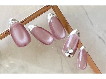 ジュネル/華やかガラスフレンチ