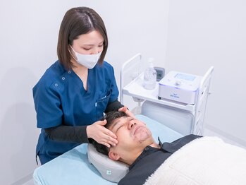 アイケアラボ 太田店(アイケアLaBo)/5）施術１　お顔周り