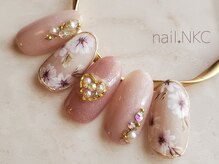 NKC/大人上品マットなフラワーネイル