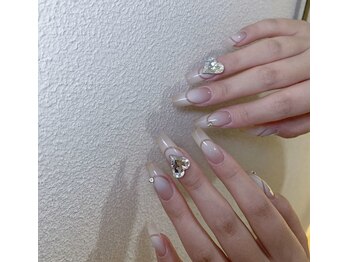 クイーンズビューティーサロン 新宿本店(Queen's beauty salon)/チップアートやり放題&つけ放題