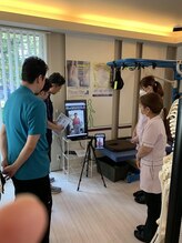 るぽ整骨院/研修風景