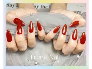 トレンドネイルスタジオ(Trend Nail Studio)/ボールド赤 長さ出しネイル