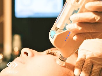 アージェム(AGEM)/【小顔】幹細胞ニードレスマシン