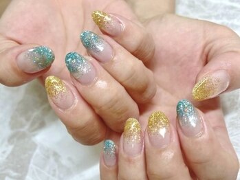 キャンアイ ドレッシー 横須賀中央店(Can i Dressy)の写真/《ラメグラ￥3200》種類豊富で大人気なマグネットジェルも￥5500でご提供！低価格でネイルを楽しめます♪