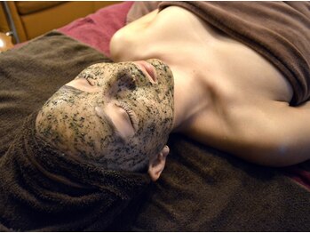 ブリス 渋谷駅前(BliSS)の写真/【渋谷駅徒歩2分】REVI陶肌トリートメントで肌質改善♪毛穴をキュッと引締め、毛穴レスな極上艶肌へ