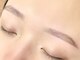 デュースアイ(DEUCE EYE)の写真/骨格に合わせて眉を美しく整え、自然体のまま上品な印象へ。清潔感と透明感が引き立つ“大人の美眉”に。