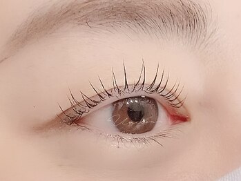 ユニゾン(Unison)/オーダーメイドまつ毛パーマ