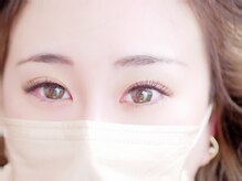 アイシェリー(eyecherie)/
