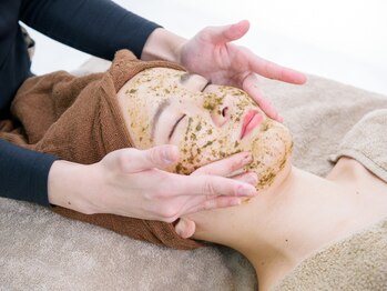 レヴィア 東大宮店(REVIA)/ハーブの力で土台から美肌を作る