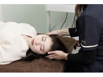 三ノ宮鍼灸院 接骨院/小顔矯正