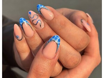 ヘブン ネイル 鶯谷(HEAVEN Nail)/個性的でゴージャスなデザイン
