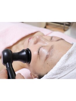 ホウレイ線・たるみ改善！予防ケア