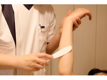 フィズ 浦和店(FIS)/ 3.ジェルの塗布☆［浦和/VIO］