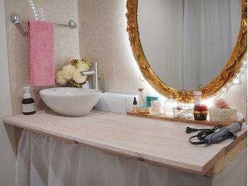 アルバ スキンガーデン(ALBAスキンガーデン)/パウダールーム