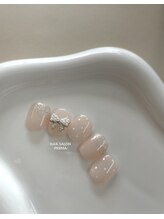 NAIL SALON -PREMA-/ドット+リボンデザイン