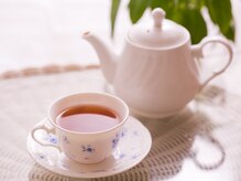 スクール併設アロマテラピーサロン ラシエスタ/オーガニックのハーブティーを